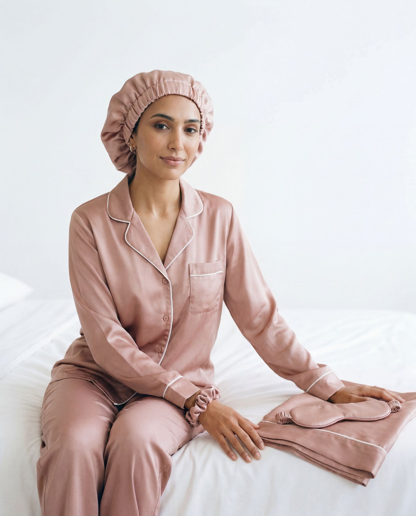 Pack Complet Soie 100% — Pyjama + Taie + Chouchou + Bonnet + Masque de sommeil